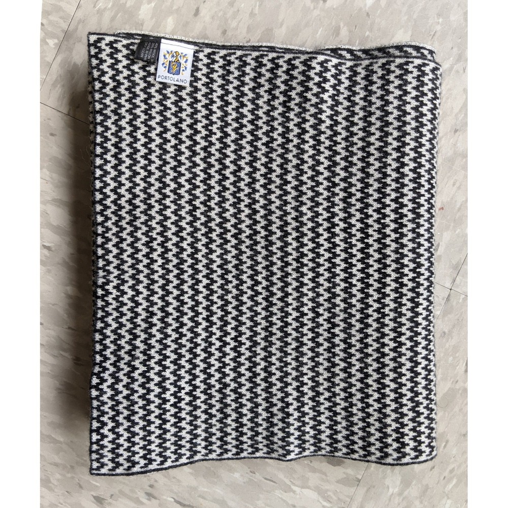 Portolano Wool Cashmere Blend Zig Zag Knit Scarf Black White Rectangle Winter